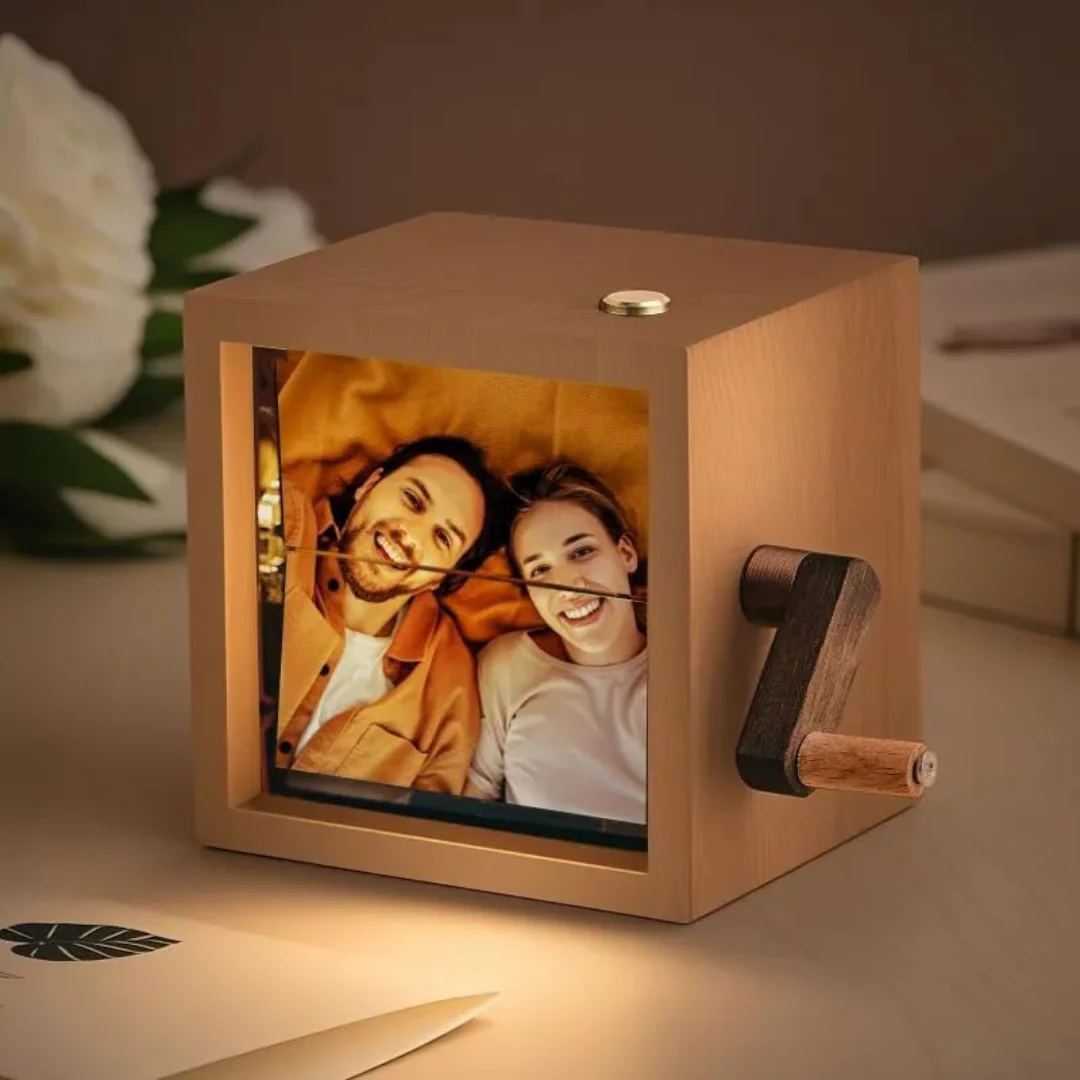 HeartFrame | Custom photo box